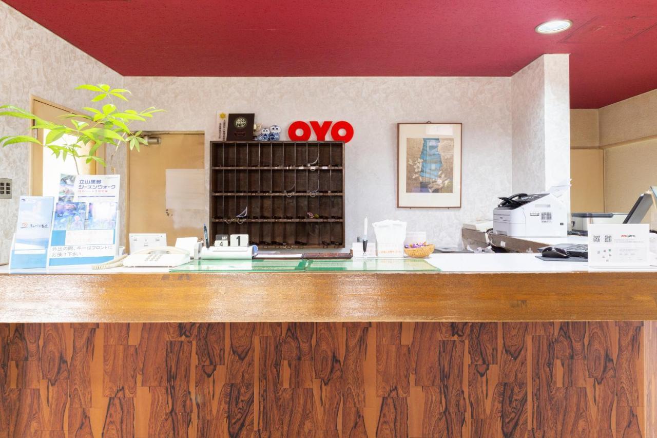 Oyo Joetsu City Hotel Kasugayama Exterior foto